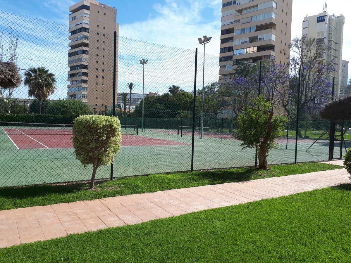 Апартаменты Oasis Playamar Торремолинос Экстерьер фото