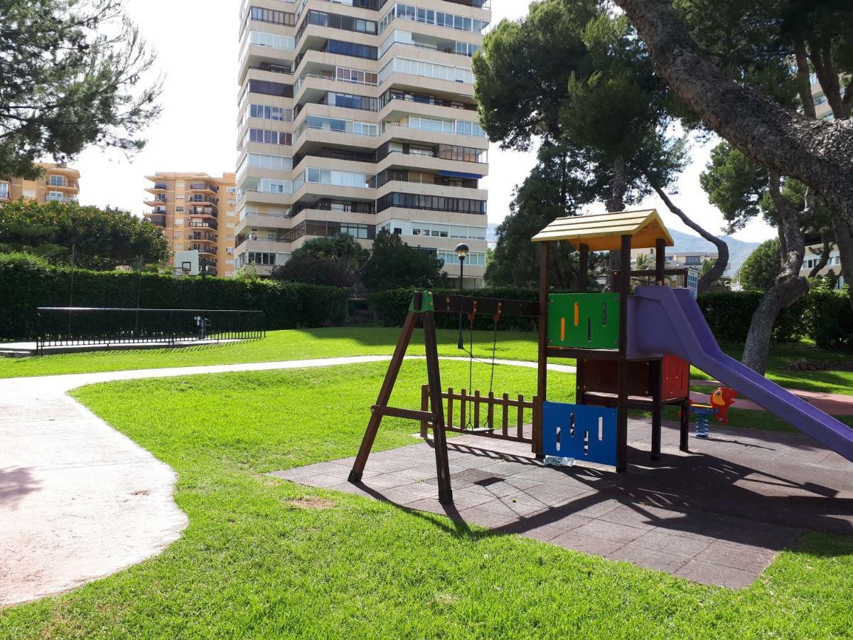 Апартаменты Oasis Playamar Торремолинос Экстерьер фото